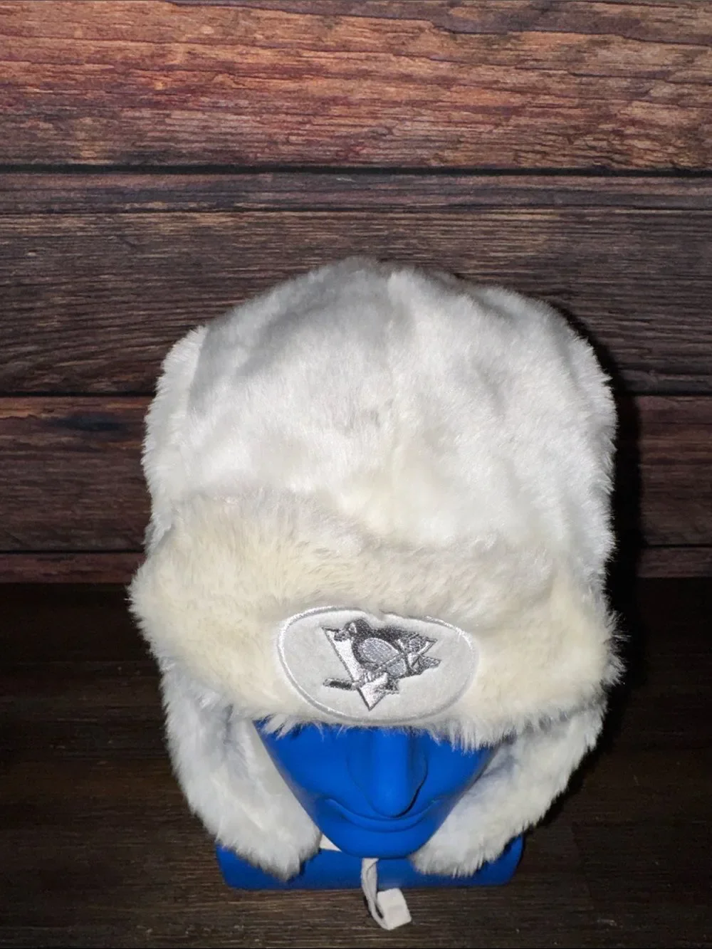 Old Time Hockey, Pittsburgh Penguins White Faux-Fur Trapper Hat with Team Patch
